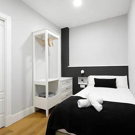 Апартаменты Con Parking A 15 De La Playa Сан-Себастьян