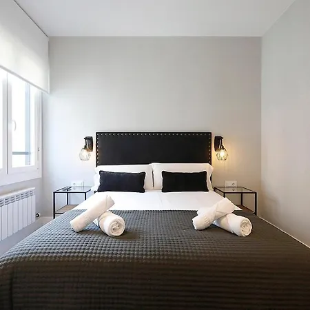 Con Parking A 15 De La Playa Apartment *