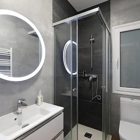 Апартаменты Con Parking A 15 De La Playa Сан-Себастьян