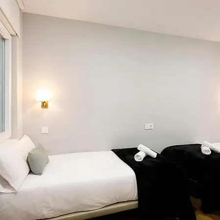 Con Parking A 15 De La Playa