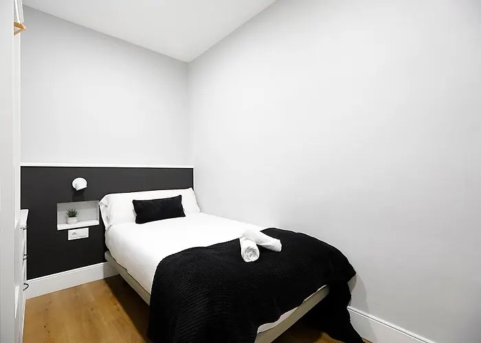 Con Parking A 15 De La Playa * San Sebastián